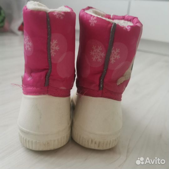 Сапожки демисезонные для девочки