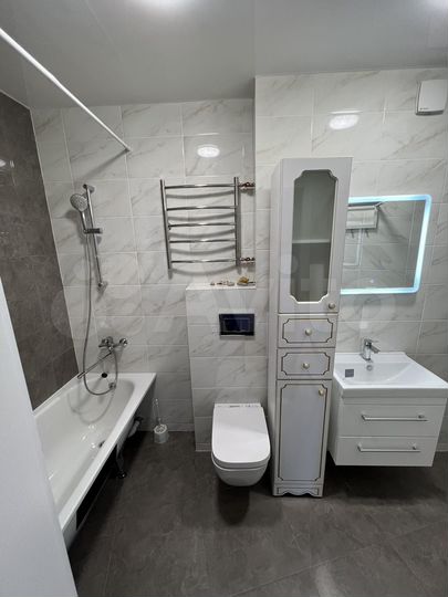 1-к. квартира, 46 м², 1/9 эт.