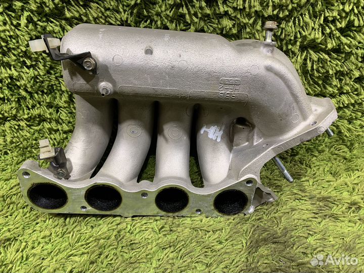 Коллектор впускной Honda Accord 7
