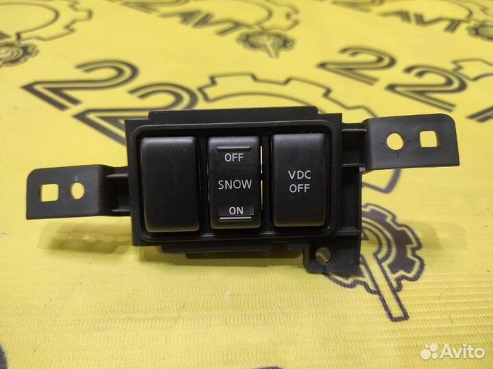 Блок кнопок Infiniti Fx35 S50 VQ35DE 10.2004