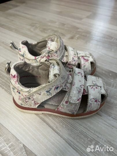 Сандали детские для девочек