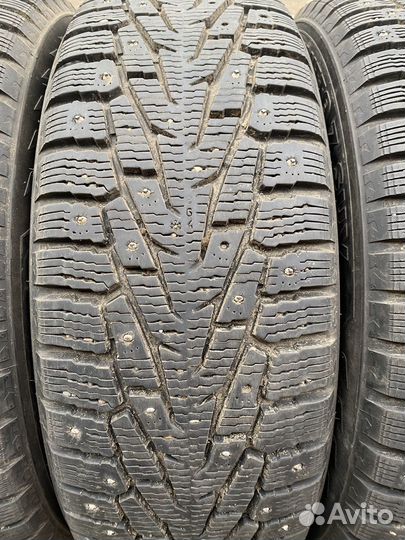 Nokian Tyres Hakkapeliitta 7 SUV 235/65 R17 103T