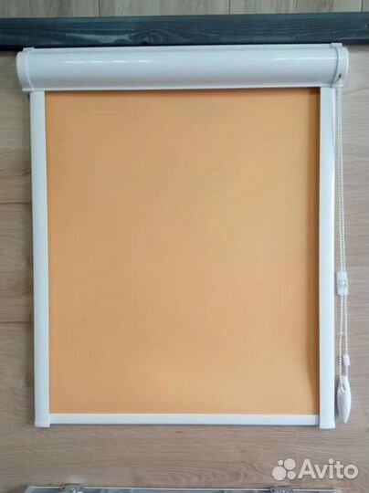 Жалюзи и Рулонные шторы с направляющими