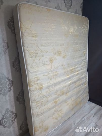 Матрас 160х200 бу