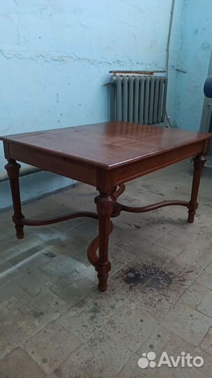 Стол антикварный