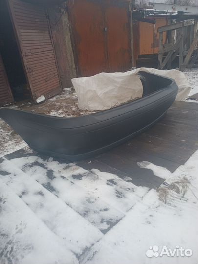 Задний бампер