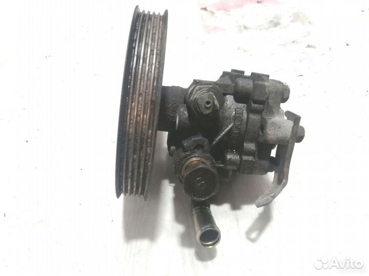 Насос гур Mitsubishi Galant 4G93