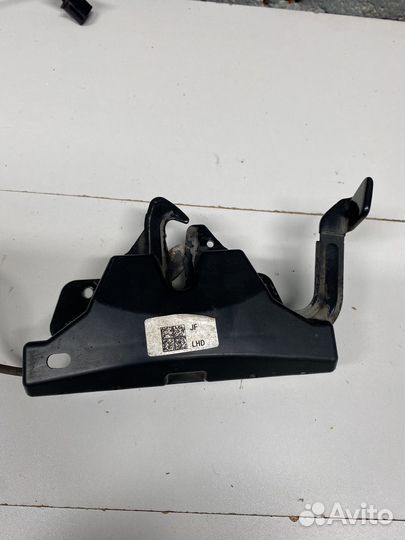 Kia Optima 4 замок капота