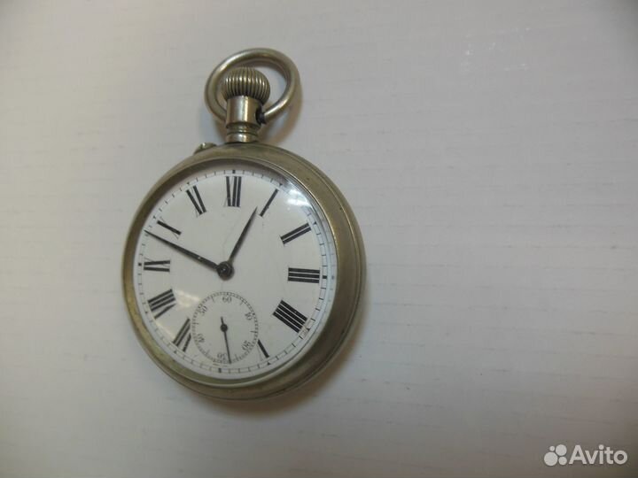 Старинные карманные часы