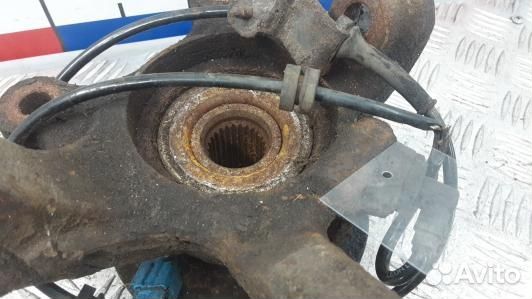 Ступица передняя левая nissan almera N16 (1BS13K90