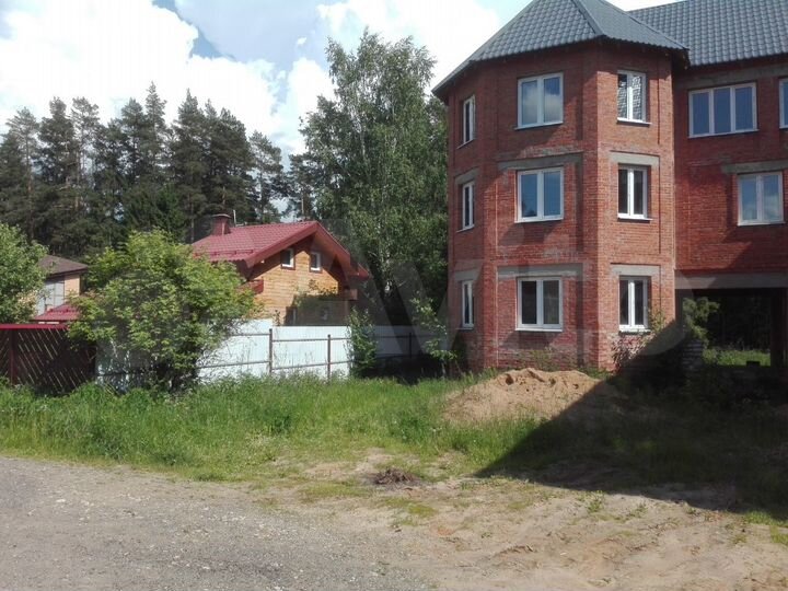 Дом 771,8 м² на участке 5 сот.