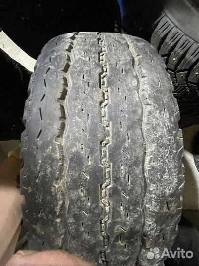 Bridgestone Duravis R630 215/70 R15C