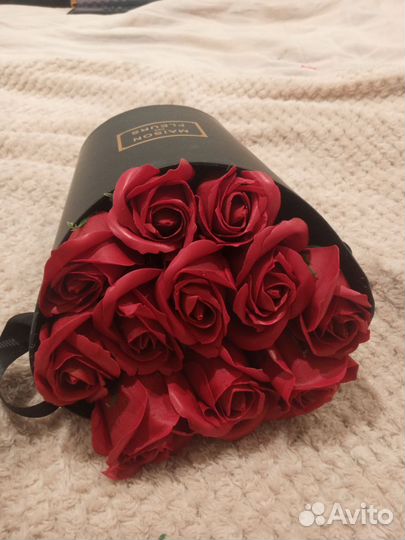 Мыльное изделие в виде роз
