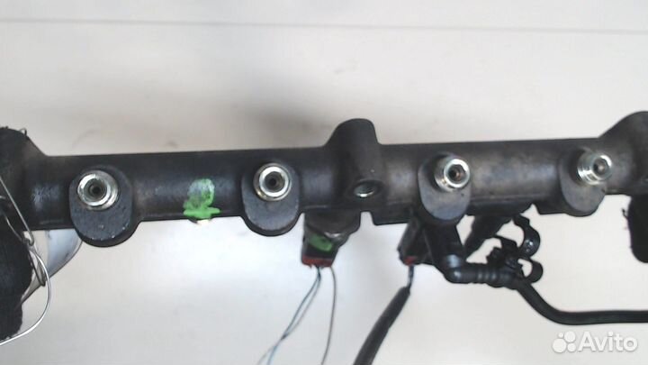 Рампа топливная Citroen C8, 2002