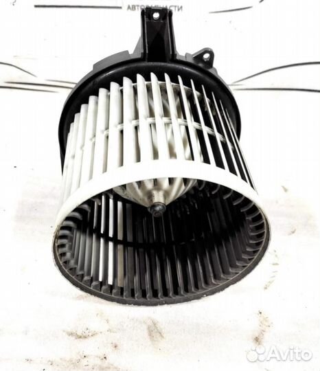 Моторчик печки honda Civic 5D Honda Civic viii 5D