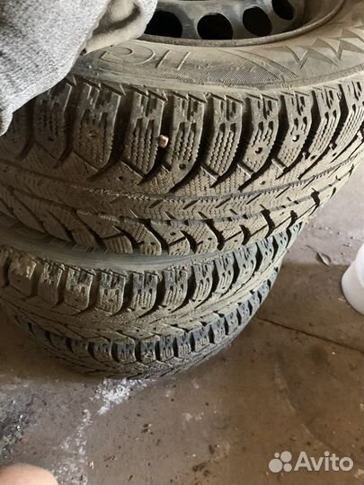 Bridgestone Ice Cruiser 7000 215/60 R16