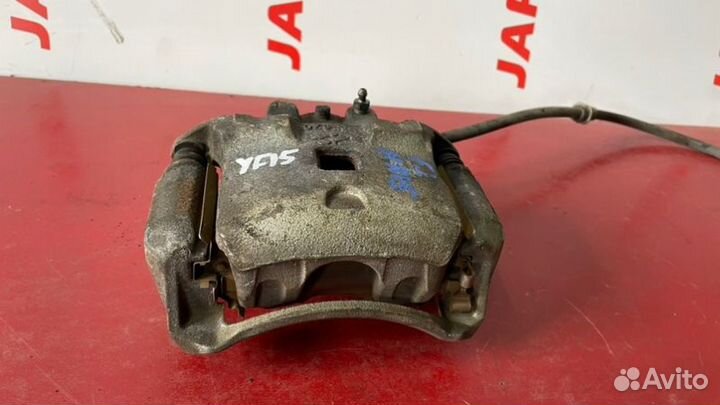 Суппорт передний левый Nissan Juke YF15 HR15