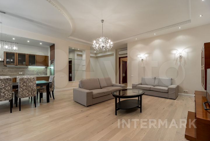 5-к. квартира, 225 м², 2/6 эт.