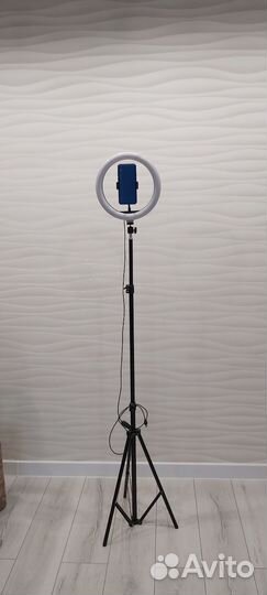 Кольцевая лампа 26 см