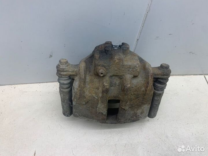 Суппорт тормозной передний правый Rover 200