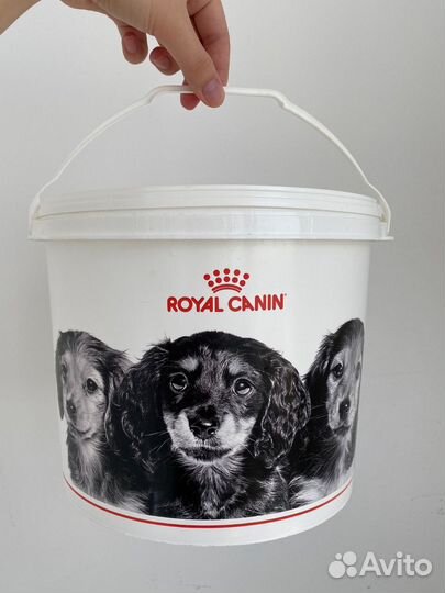 Контейнер для сухого корма