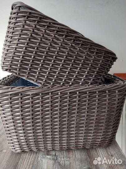 Кашпо из ротанга.Корзина для белья и ящики