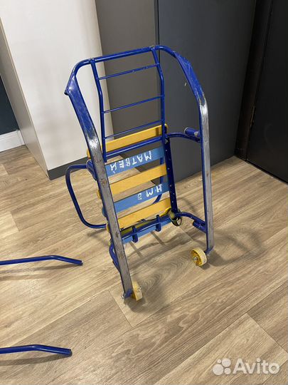 Санки с колесами