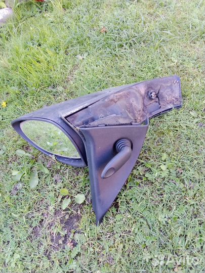 Зеркало правое Opel Vectra B механическое