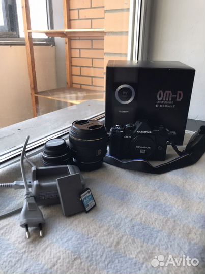 Olympus om d e m5 mark iii + 2 объектива