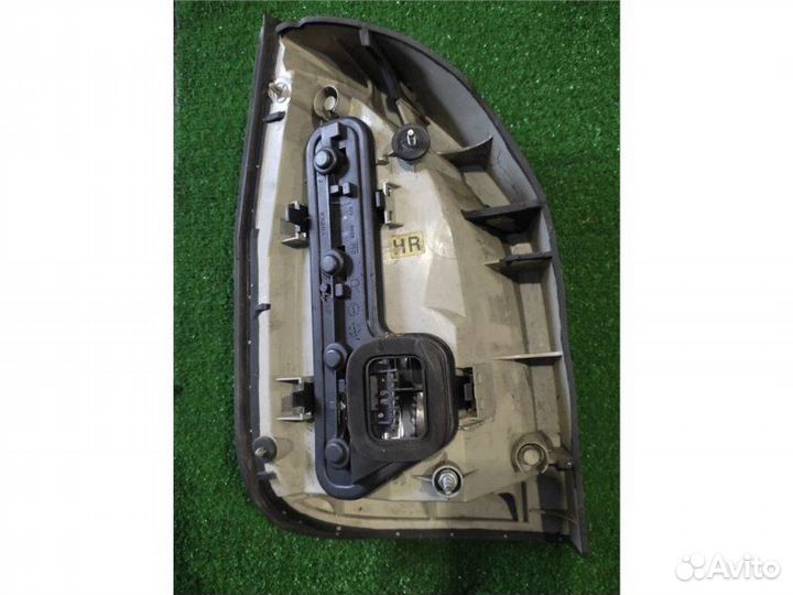 Фонарь задний правый Opel Zafira 1.8 2003