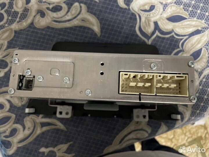 Штатная магнитола на KIA