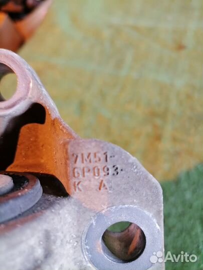 Кронштейн опоры двс 7M51-6P093KA Volvo S40 V50 MS