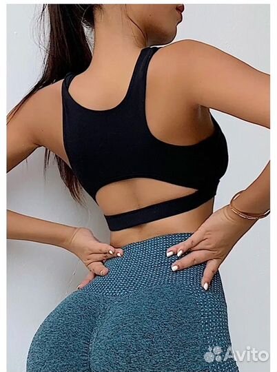 Спортивный топ