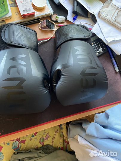 Боксерские перчатки 12 oz