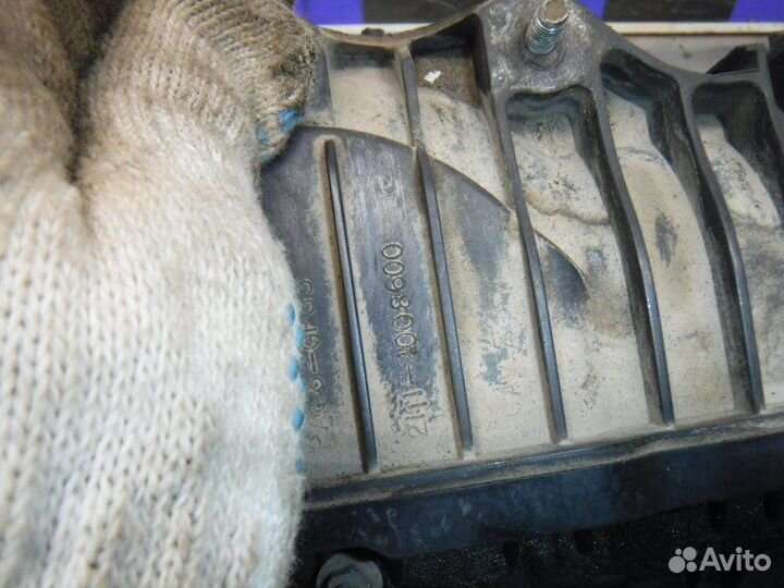 Коллектор впускной Лада Калина 21114 2007