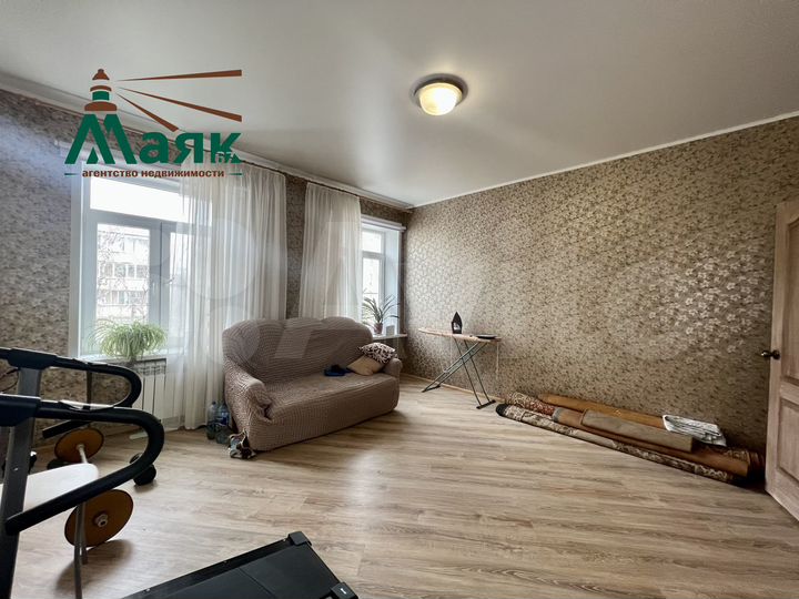 3-к. квартира, 80 м², 3/4 эт.