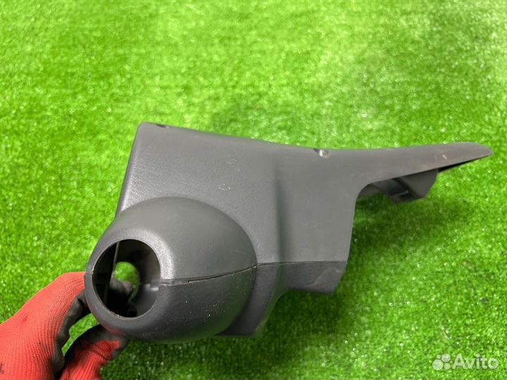 Кожух рулевой колонки Nissan Almera N16 1.5 QG15