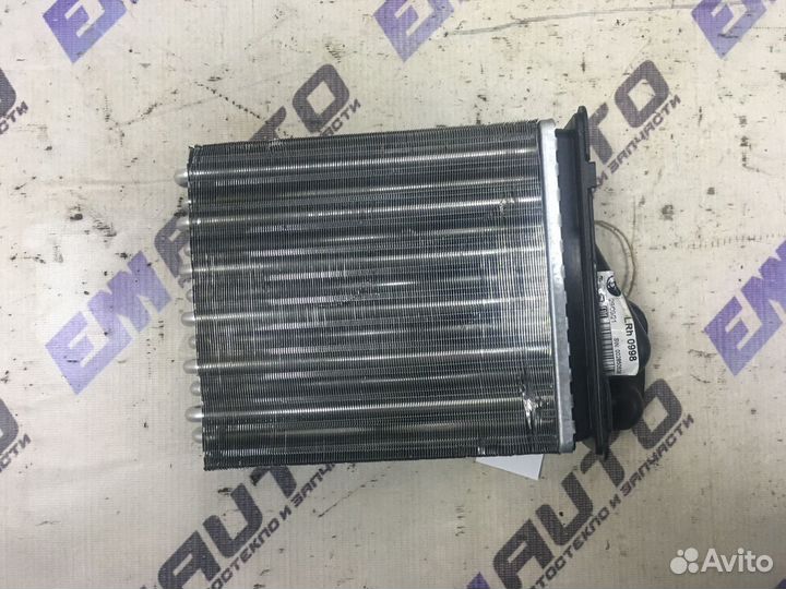 Радиатор отопителя Рено Логан