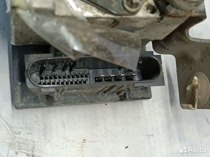 Блок ABS Nissan Almera G15