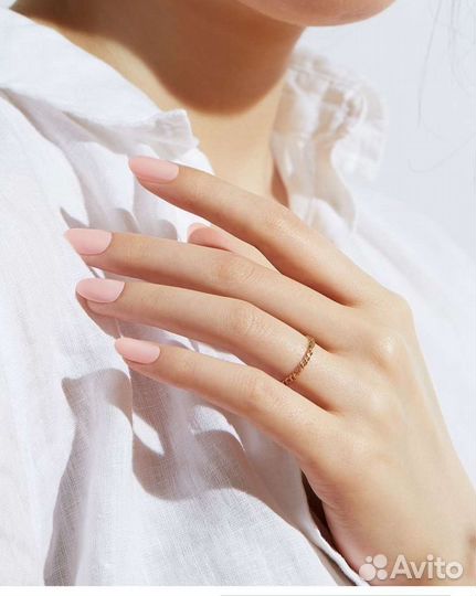 Маникюр,педикюр