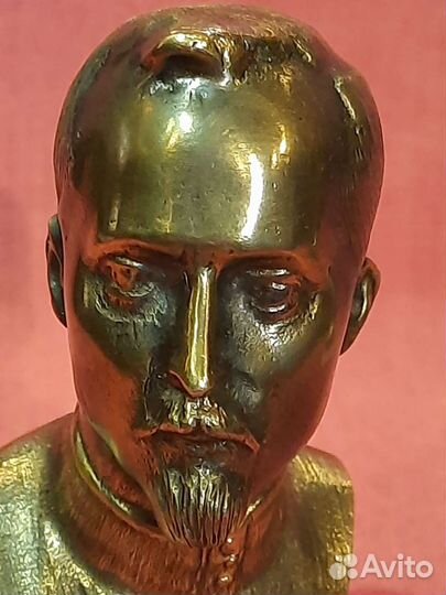 Бюст Дзержинского бронза
