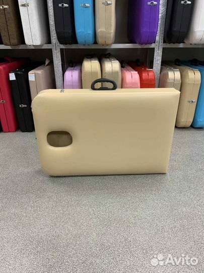 Массажная кушетка