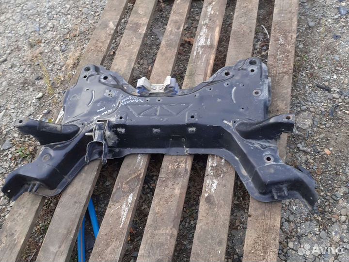 Подрамник Peugeot 308 Citroen C4