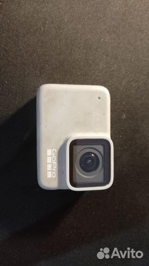 Go pro hero 7 white