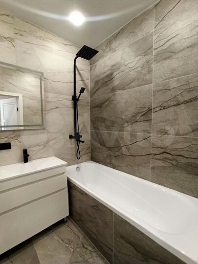 2-к. квартира, 58,7 м², 11/18 эт.