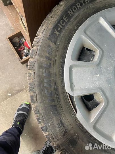 Michelin X-Ice North 185/65 R15