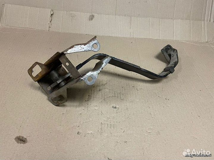 Педаль сцепления Mitsubishi Lancer IX