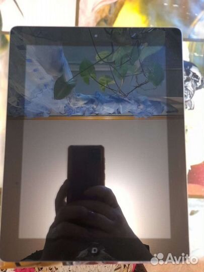 Продам или обменяю Планшет apple iPad 3