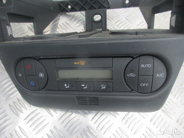 Блок управления климатом Форд Фьюжн