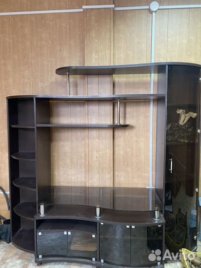 Стенка в гостиную